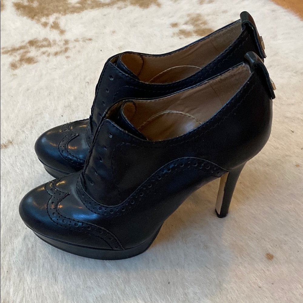 Tommy Hilfiger Black Stiletto Heels with Brogue Detailing